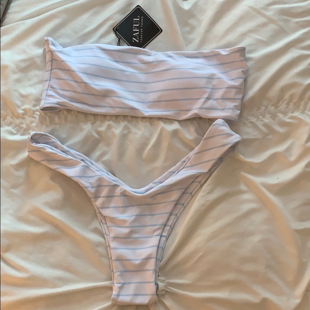 Bathing suit
